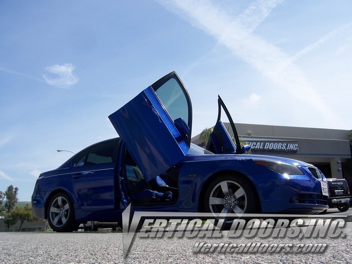 BMW 5 Series 2003-2010 4DR Vertical Lambo Doors