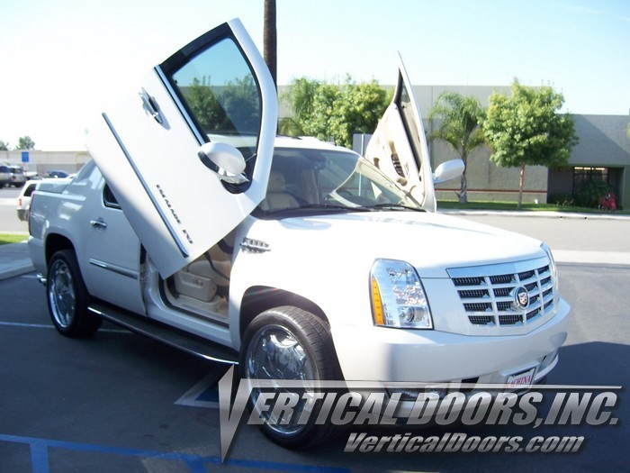 Cadillac Ext 2007-2013 Vertical Lambo Doors