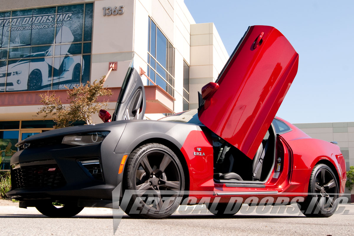 Chevrolet Camaro 2016-2024 Vertical Lambo Doors