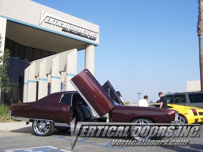 Chevrolet Monte Carlo 1970-1972 Vertical Lambo Doors