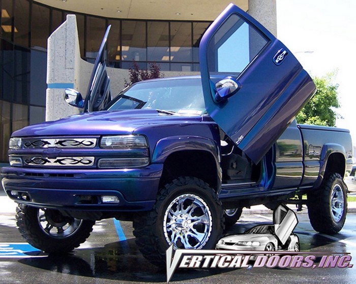 CHEVROLET SILVERADO 1999-2006 VERTICAL LAMBO DOORS