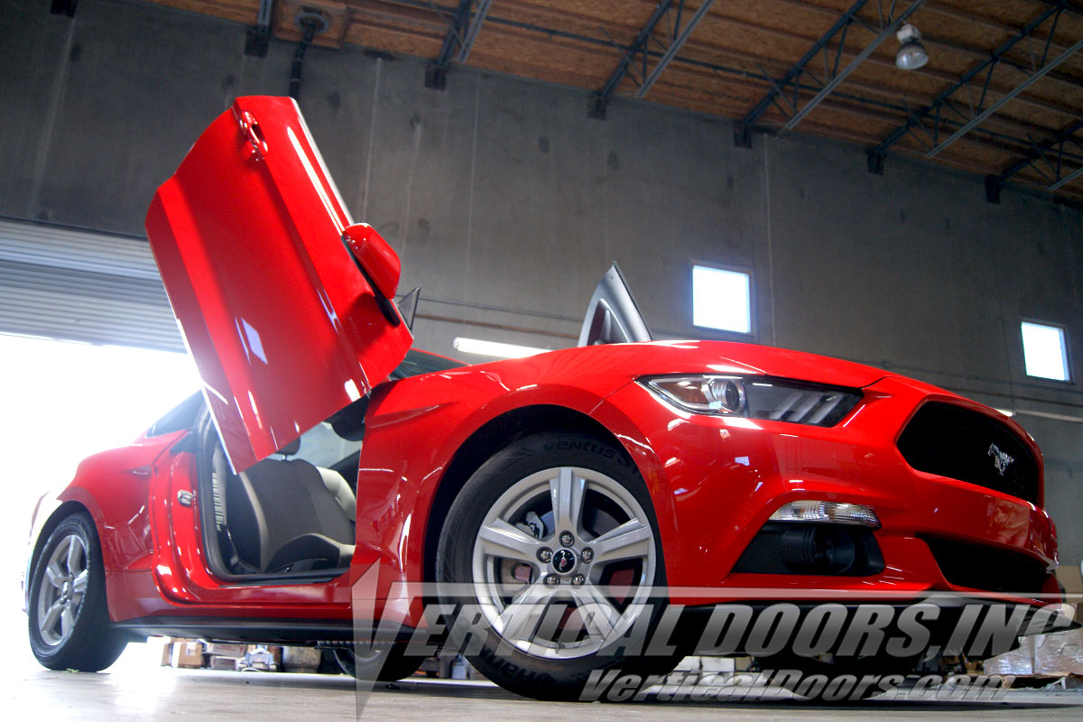 FORD MUSTANG 2015-2023 VERTICAL LAMBO DOORS