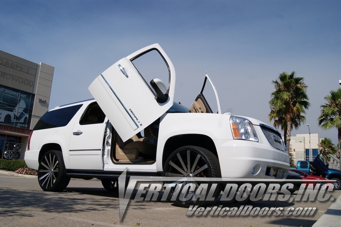 GMC DENALI 2007-2014 VERTICAL LAMBO DOORS