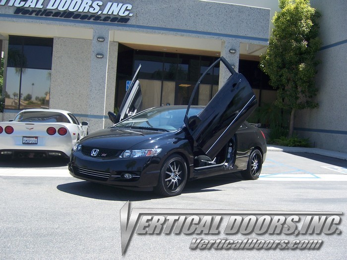 Honda Civic 2006-2011 2DR Vertical Lambo Doors