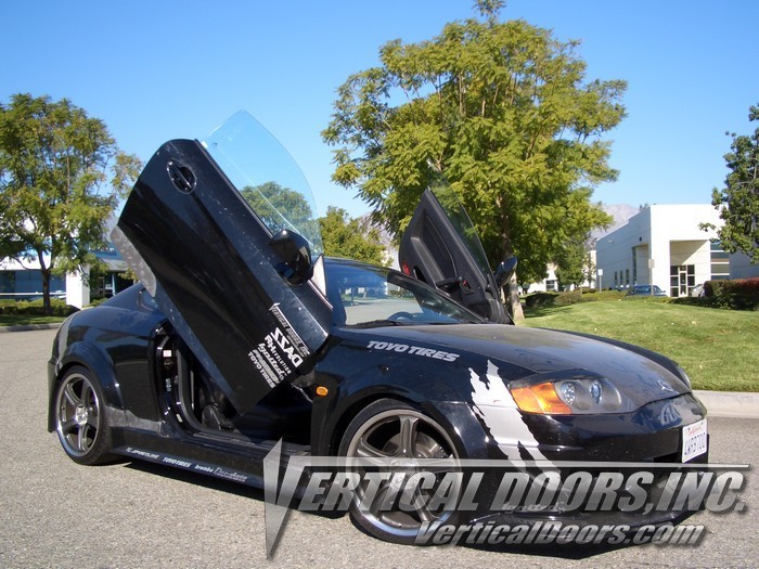 HYUNDAI TIBURON 2002-2008 VERTICAL LAMBO DOORS
