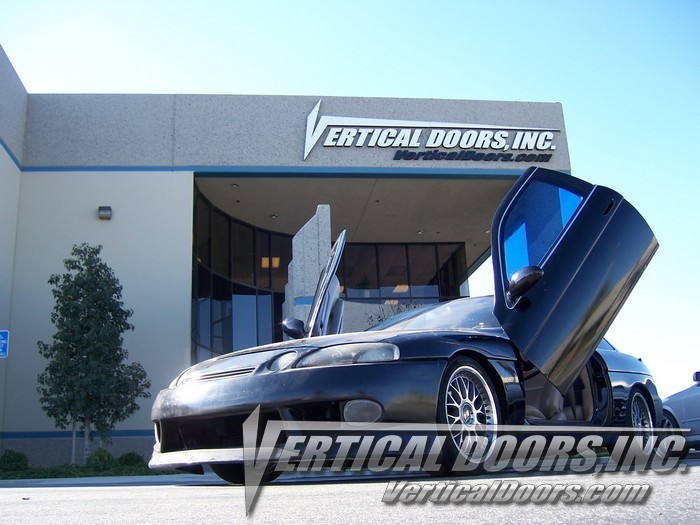 Lexus SC400 1991-2000 Vertical Lambo Doors