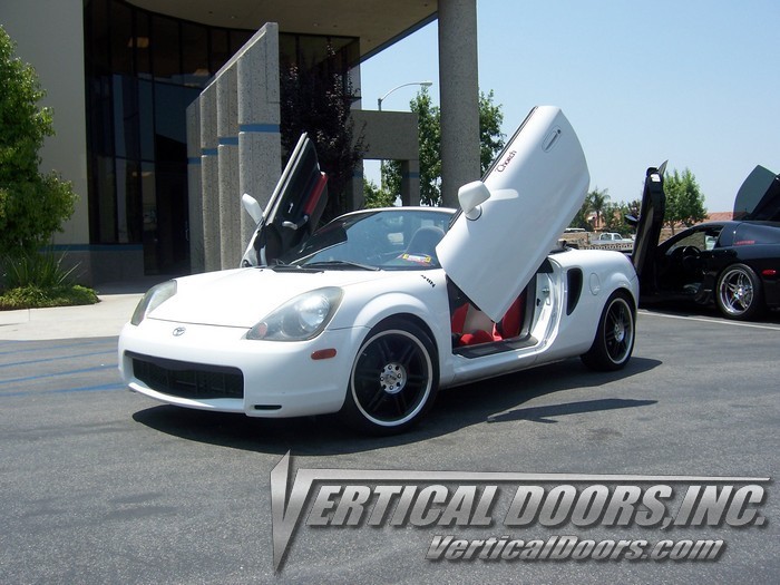 Toyota MR2/MRS 1999-2007 2DR Vertical Lambo Doors